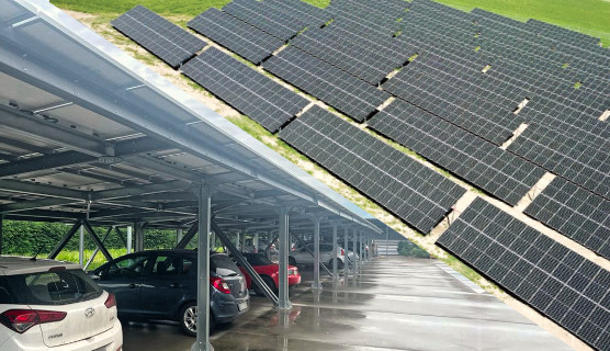 fotovoltaikus napelem tartószerkezetek, könnyű fémszerkezetű szolár kocsibeállók