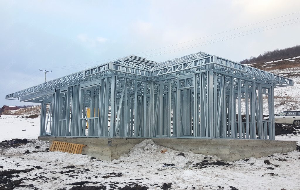 acélszerkezezetes ház építő vállalat