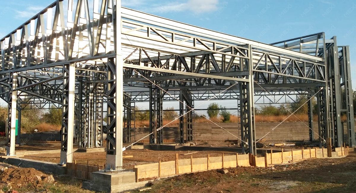 modern gyártócsarnok építés