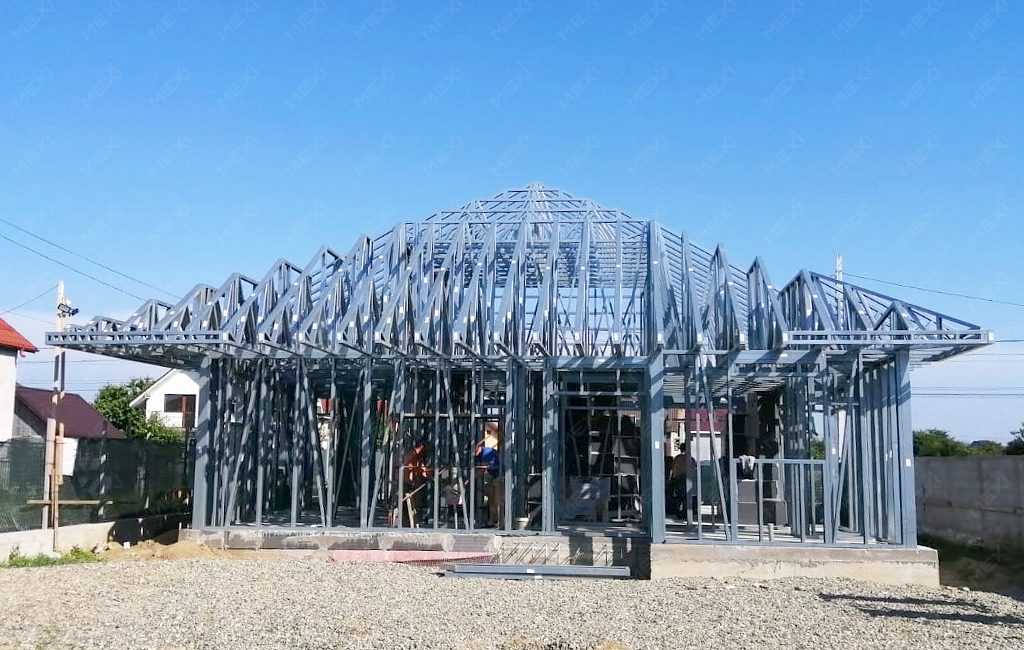 acélprofilokból előreszerelt ház