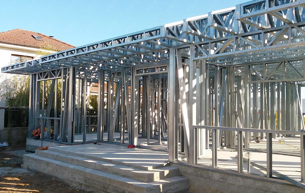 egyszintes acélvázas ház építés
