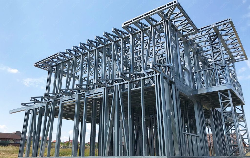 fémszerkezetű emeletes ház építés