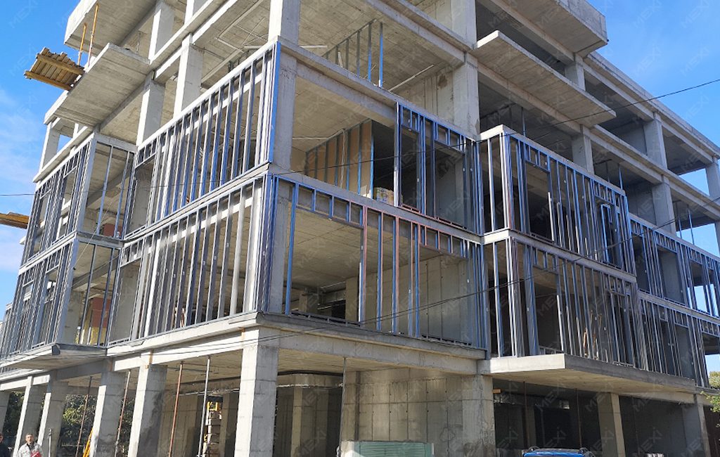 külső zárófalak acélprofilokból