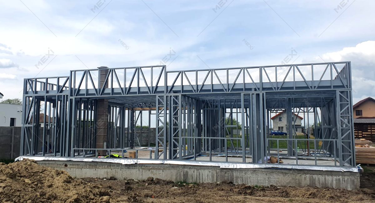 Egyszintes lapostetős fémszerkezetű ház építés