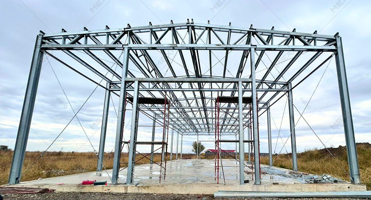 acélszerkezetes raktár építés